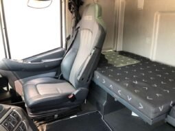 
										IVECO STRALIS 500 CASSONE CENTINA ALLA FRANCESE EURO 5 full									