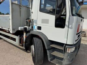 IVECO EUROCARGO 170E27 CASSONE FISSO+GRU CON RADIOCOMANDO