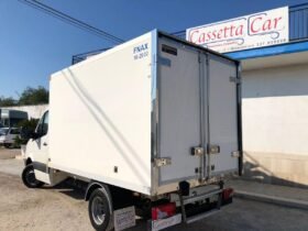 VOLKSWAGEN CRAFTER CON CELLA FRIGO