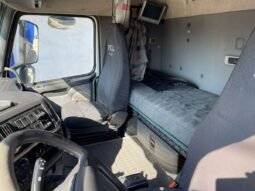 
										VOLVO FH 12 460 CON CASSONE RIB.BIL. 8 TON full									