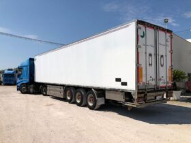 SEMIRIMORCHIO BARTOLETTI CELLA FRIGO CON PEDANA